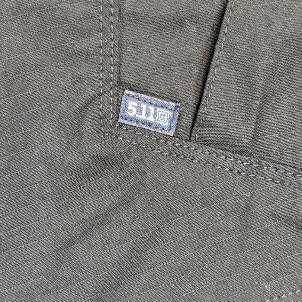 5.11 Stryke 11" Short Men 35 Black Tactical Cargo 12-Pocket Ripstop Utility NWOT - Picture 8 of 12